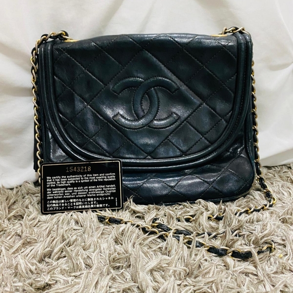 SOLD!!!Authentic Chanel single flap - Picture 1 of 16